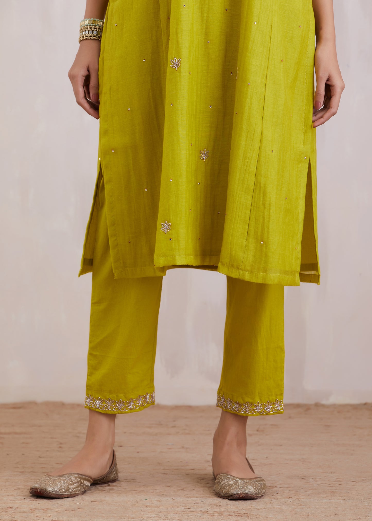 Naqsh Lime Green Zero Neck Kurta Set of 3