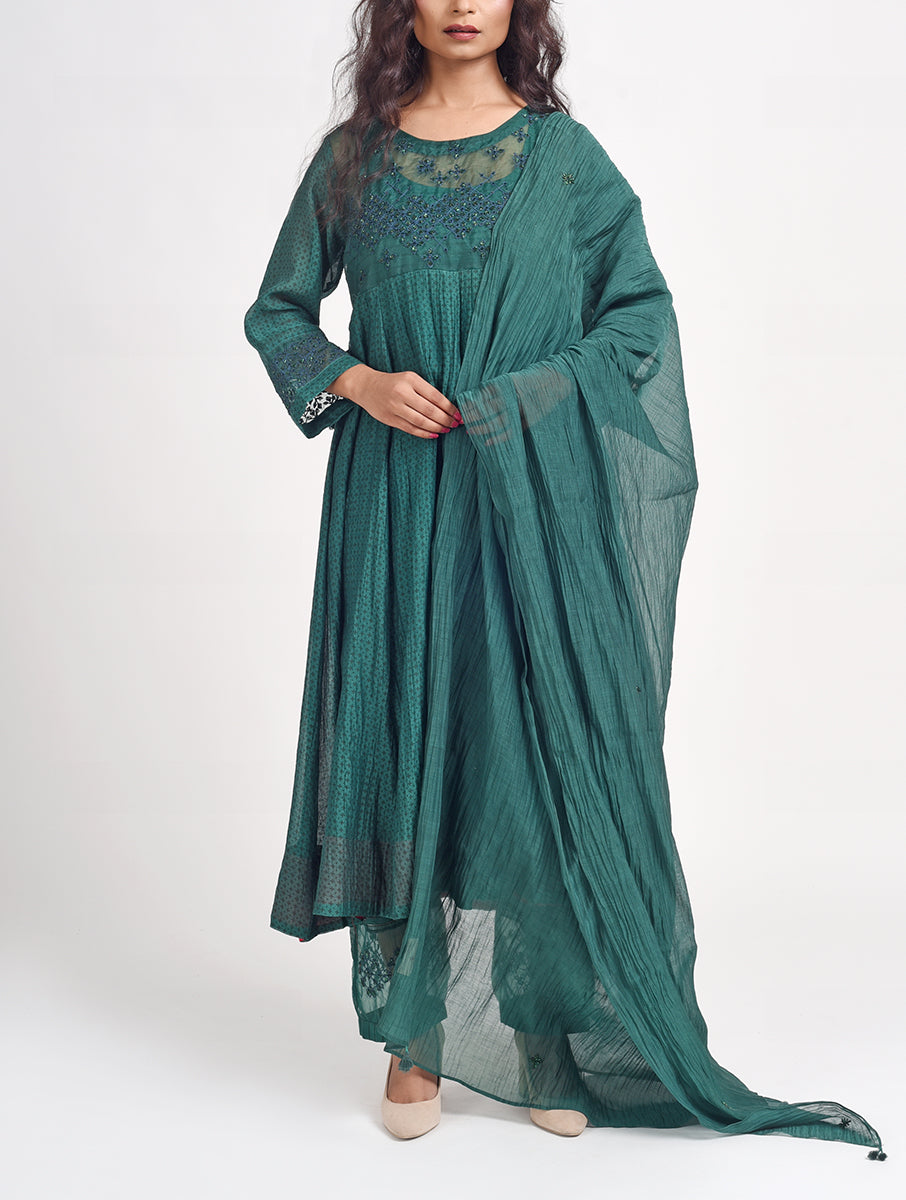 Women Green Color Hand Embroidered printed Cotton Silk Dupatta