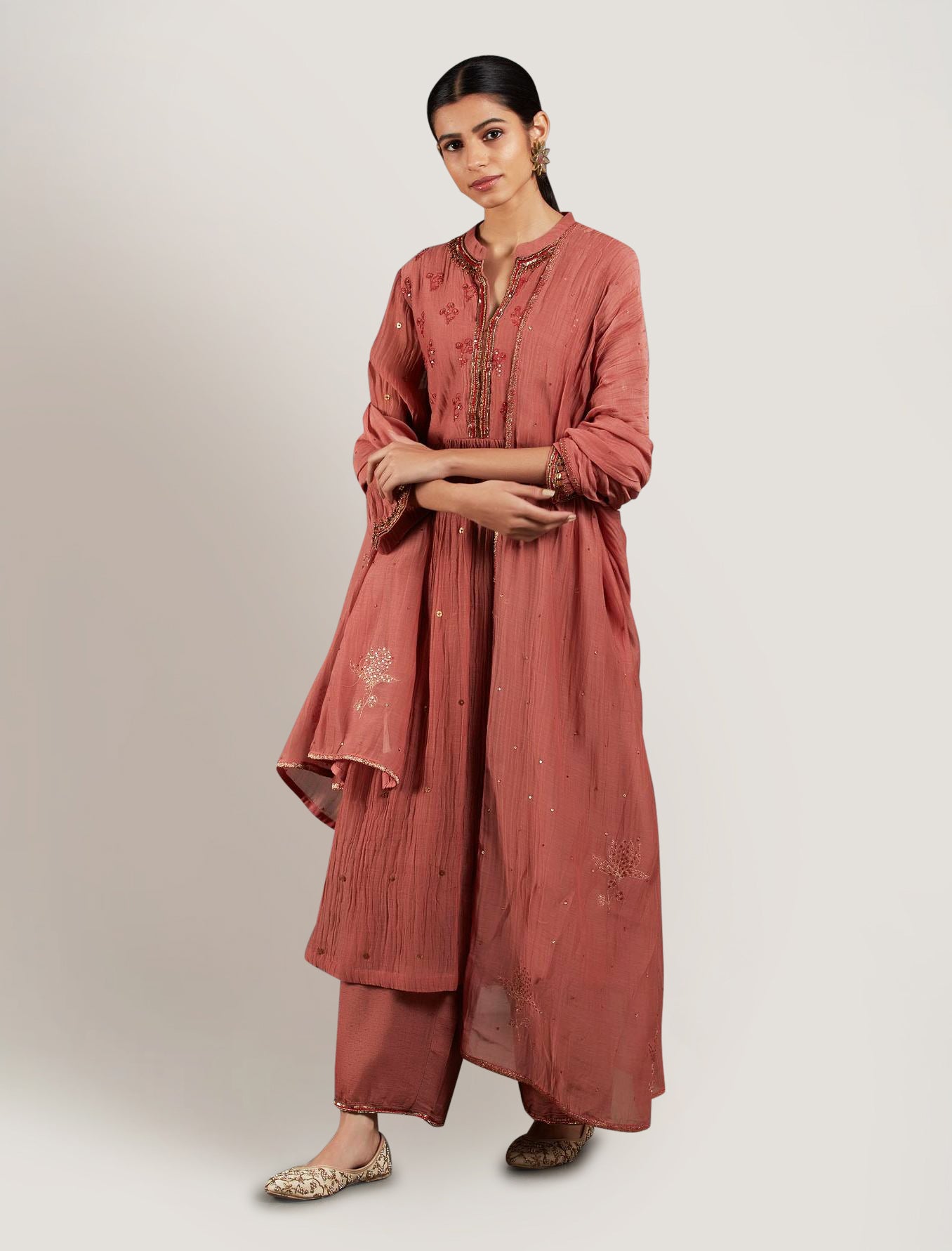 Noori - Collar Kurta set