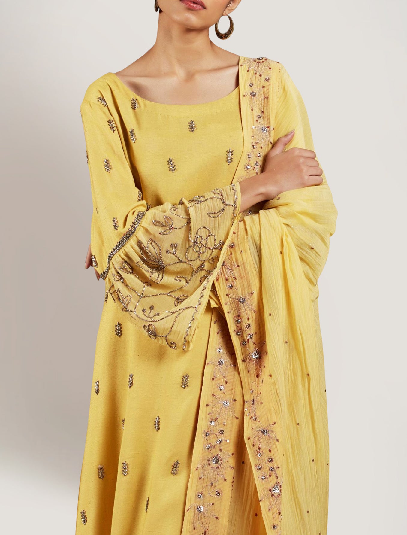 Noori - R Neck Kurta set