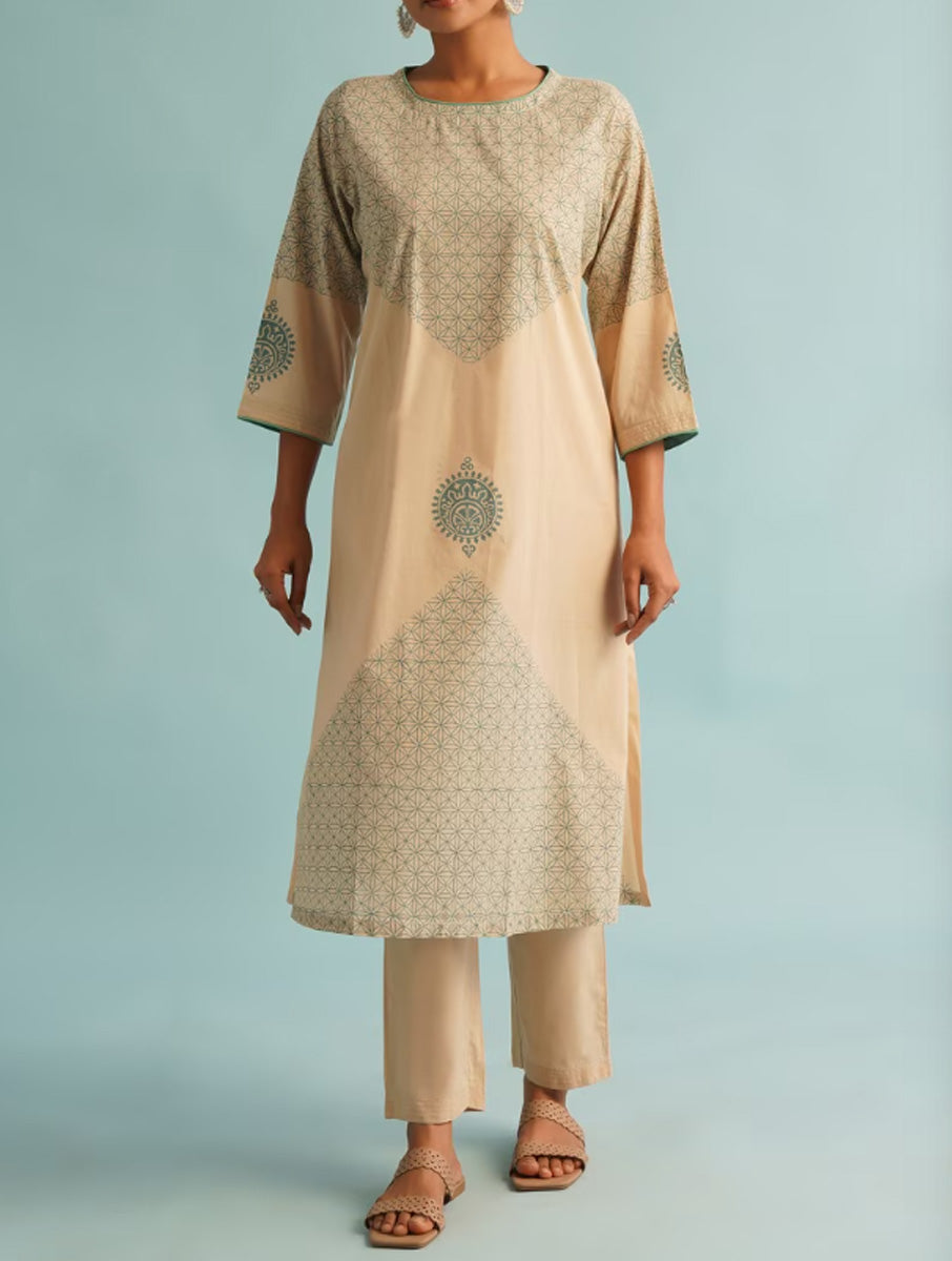 Nazm - A line kurta set