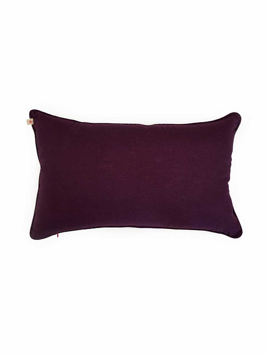 Philocaly patch Cushion