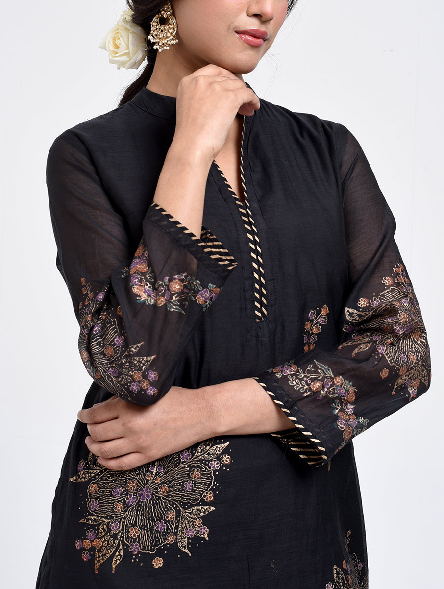 Gudhal Black Cotton Silk Collar  Kurta