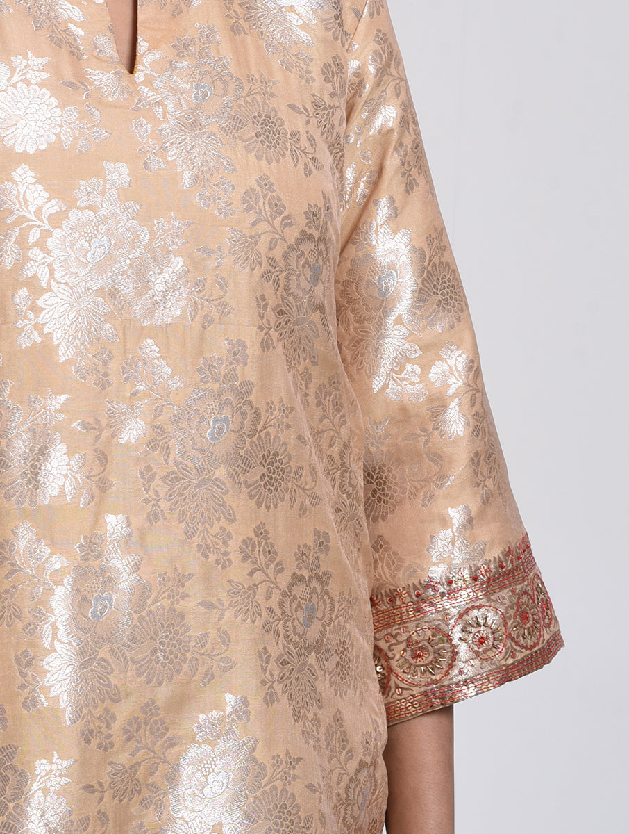 Kanchan Beige Kurta Set