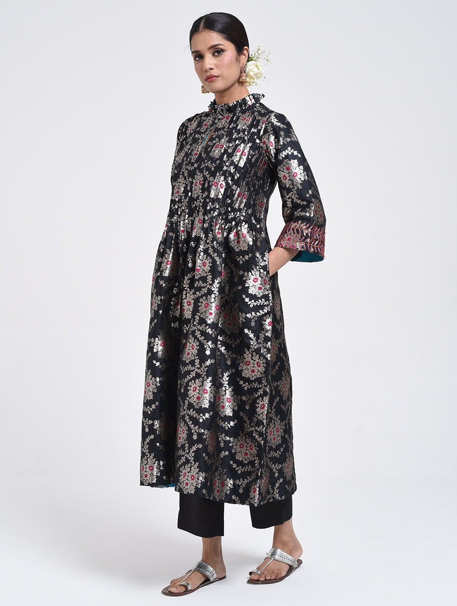Kanchan Black Kurta, Pant and Dupatta Set