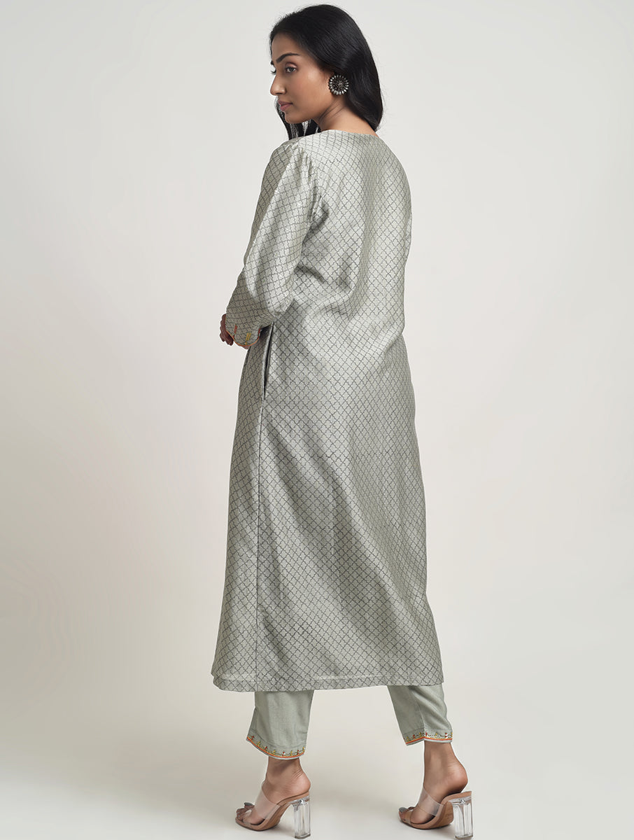 Bela Kurta