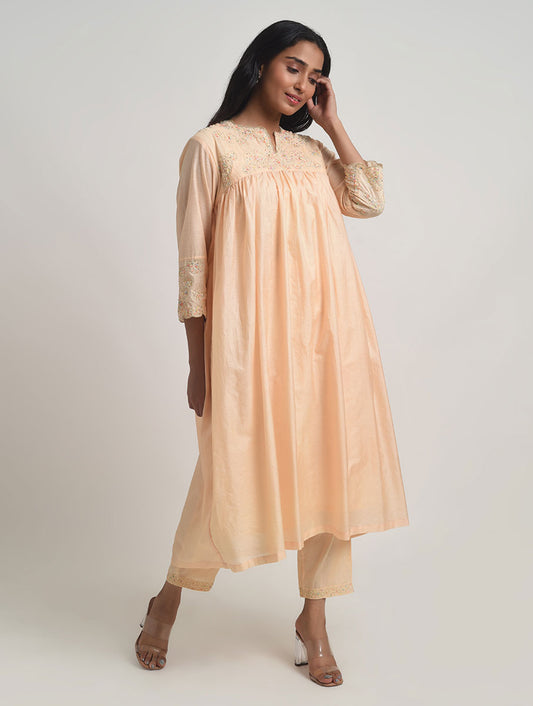 Indri Yok Kurta