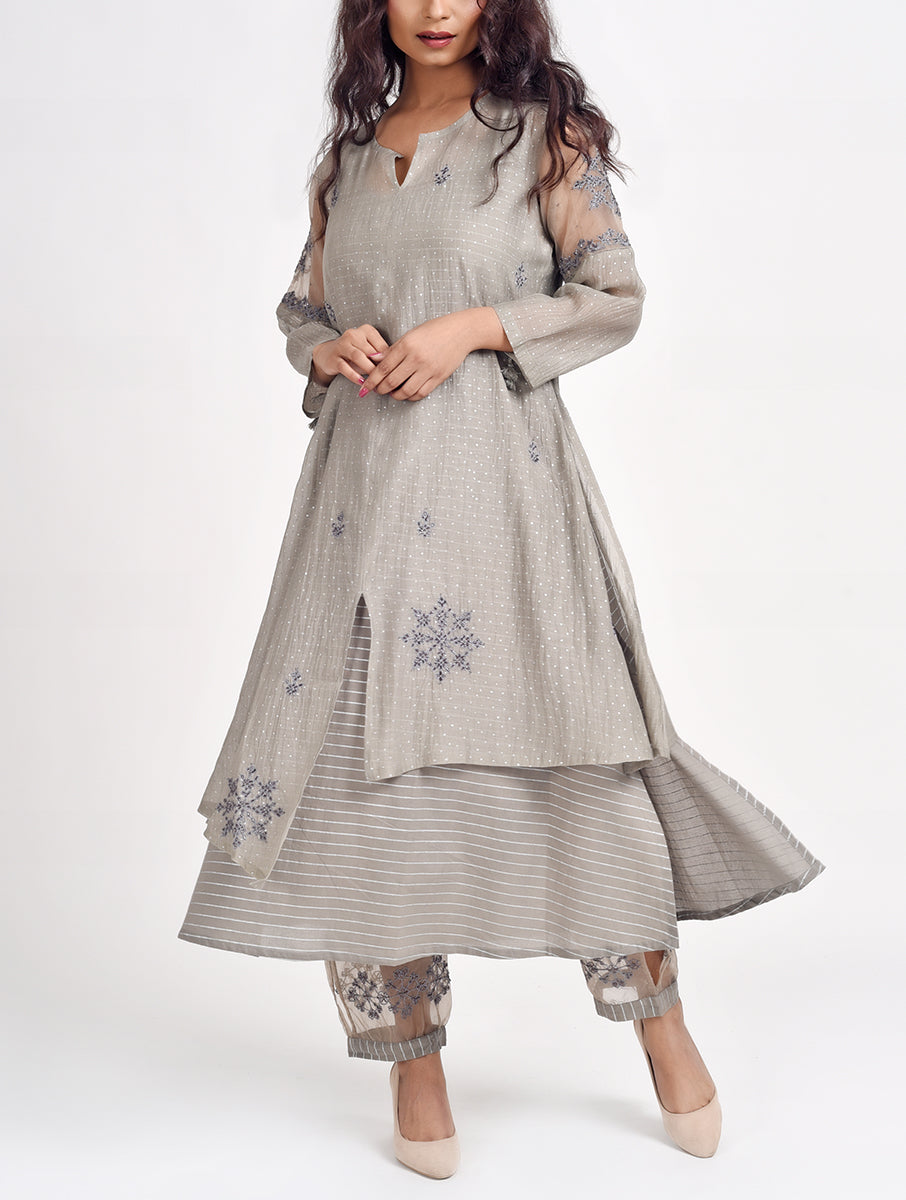 Women Grey Hand Embroidered Cotton Silk Kurta for festive wear 