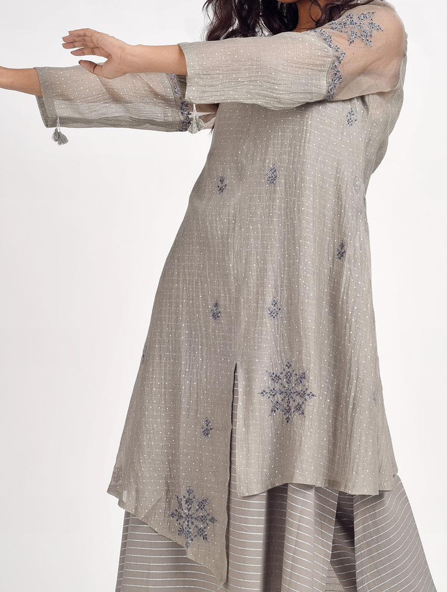 Women Grey Hand Embroidered Cotton Silk Kurta for festive wear 