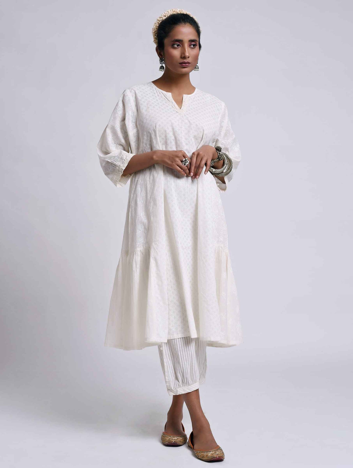 Meera Kurta