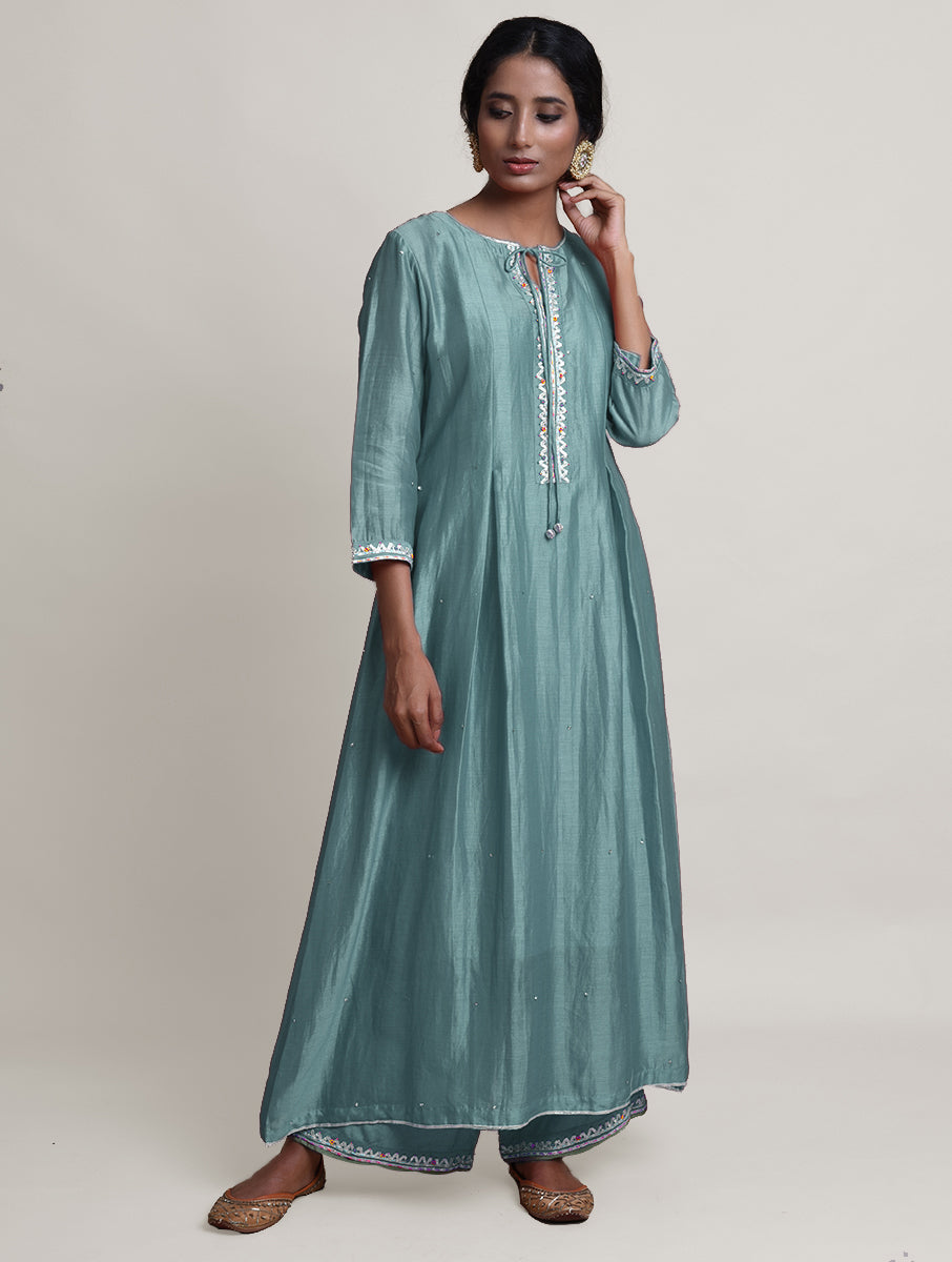 Saanjh Box Pleat Kurta