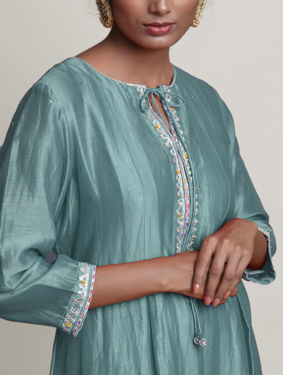 Saanjh Box Pleat Kurta