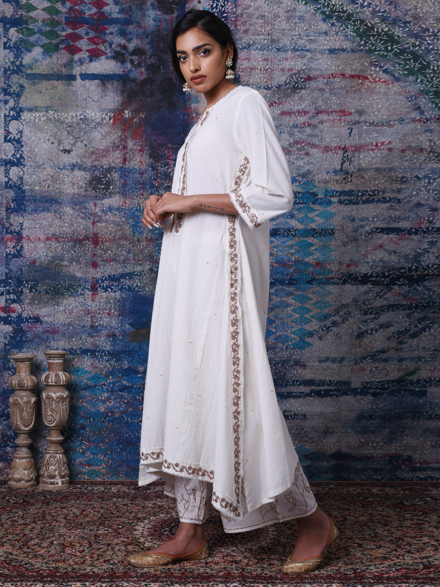 Ahjaza A Line Kurta, Pajama Set