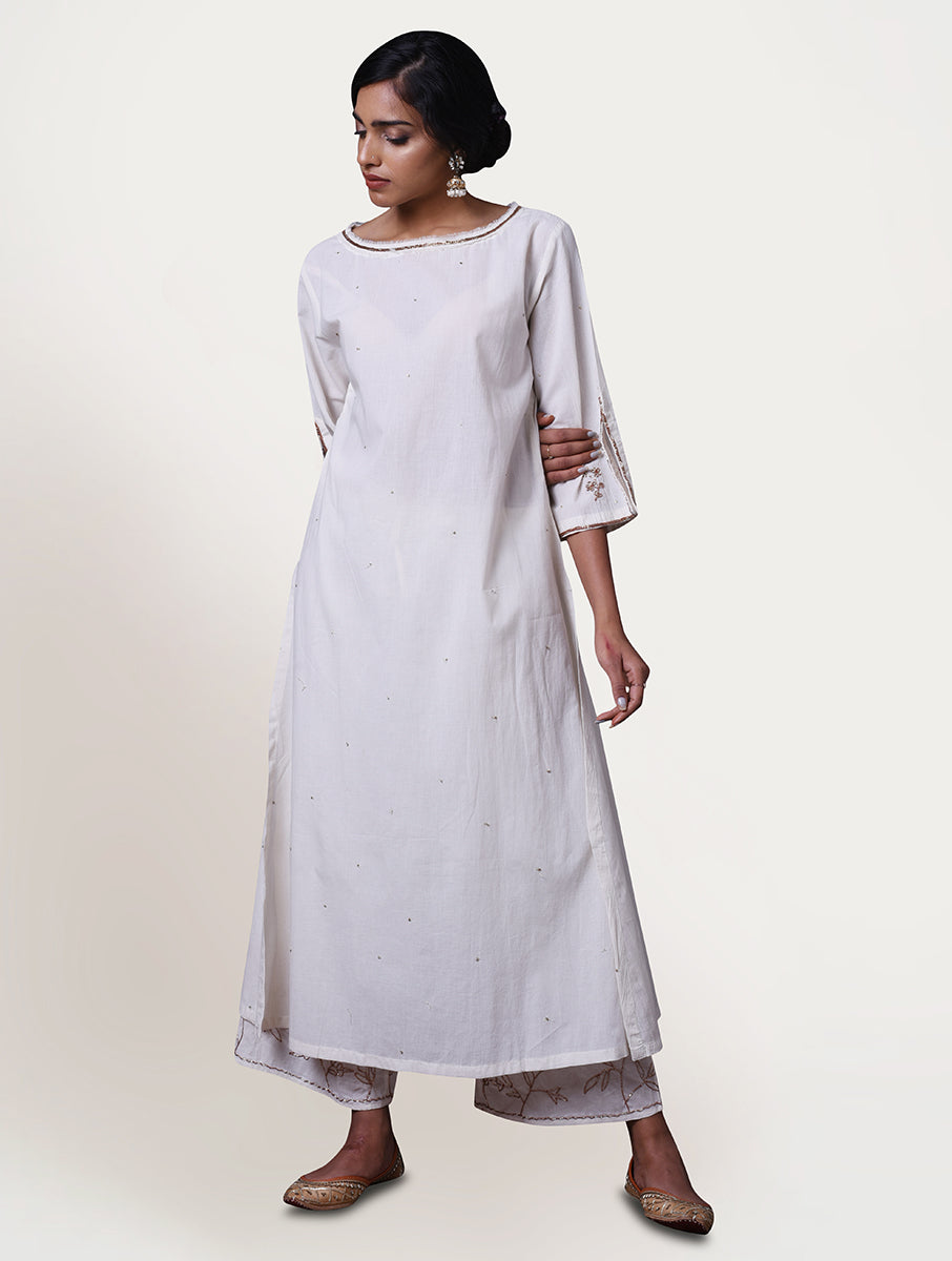 Ehjaza Boat Neck Kurta