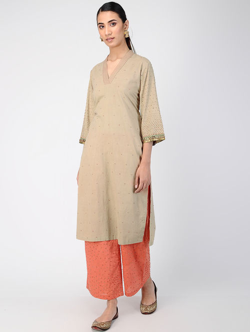 Tabeer V Neck Kurta