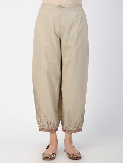 Tabeer  Pleated Pajama