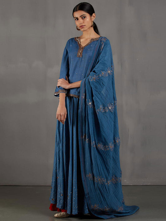 Noori - Lehenga  set